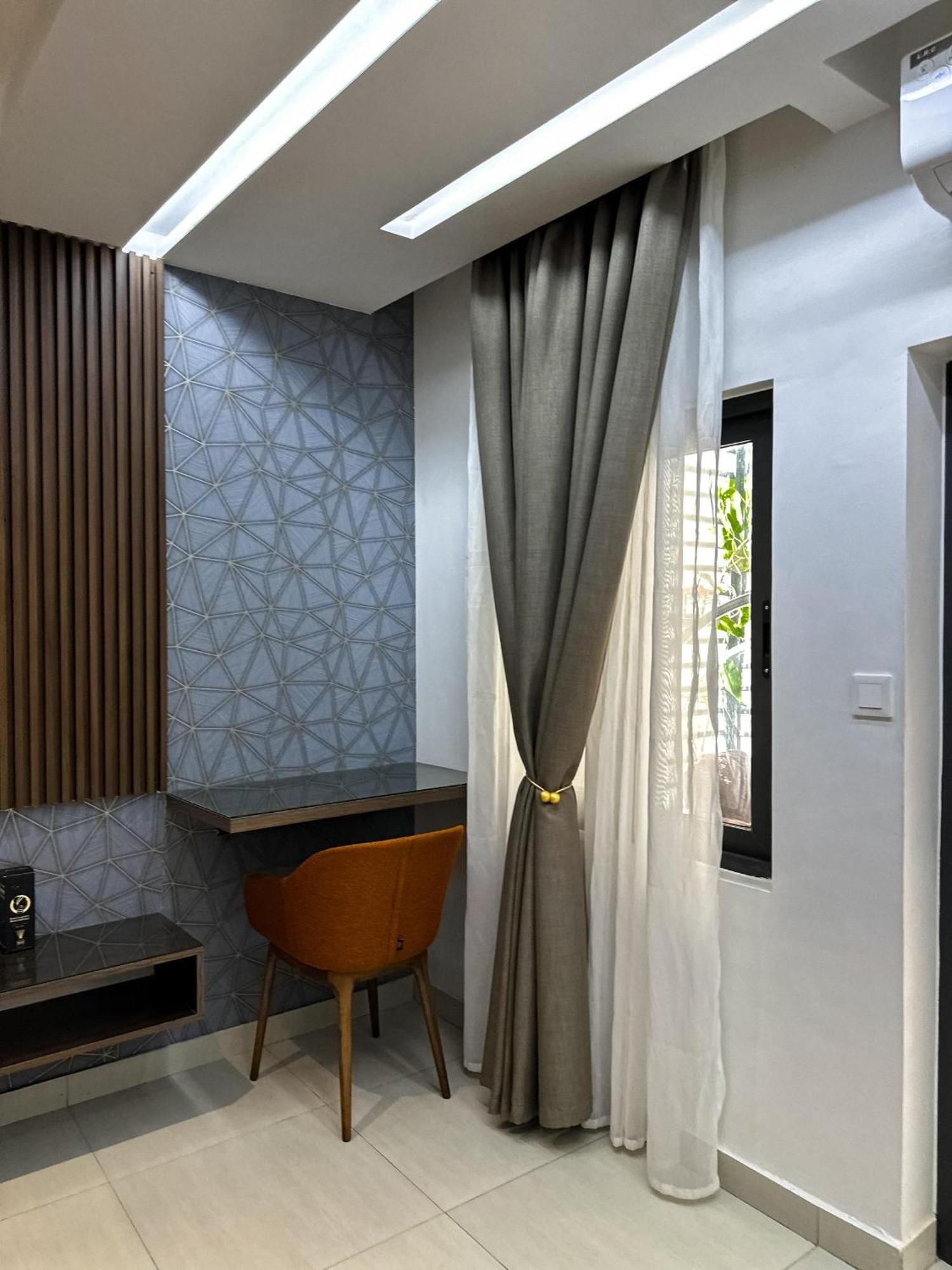 Klik Klak Appart Hotel 코토누 외부 사진