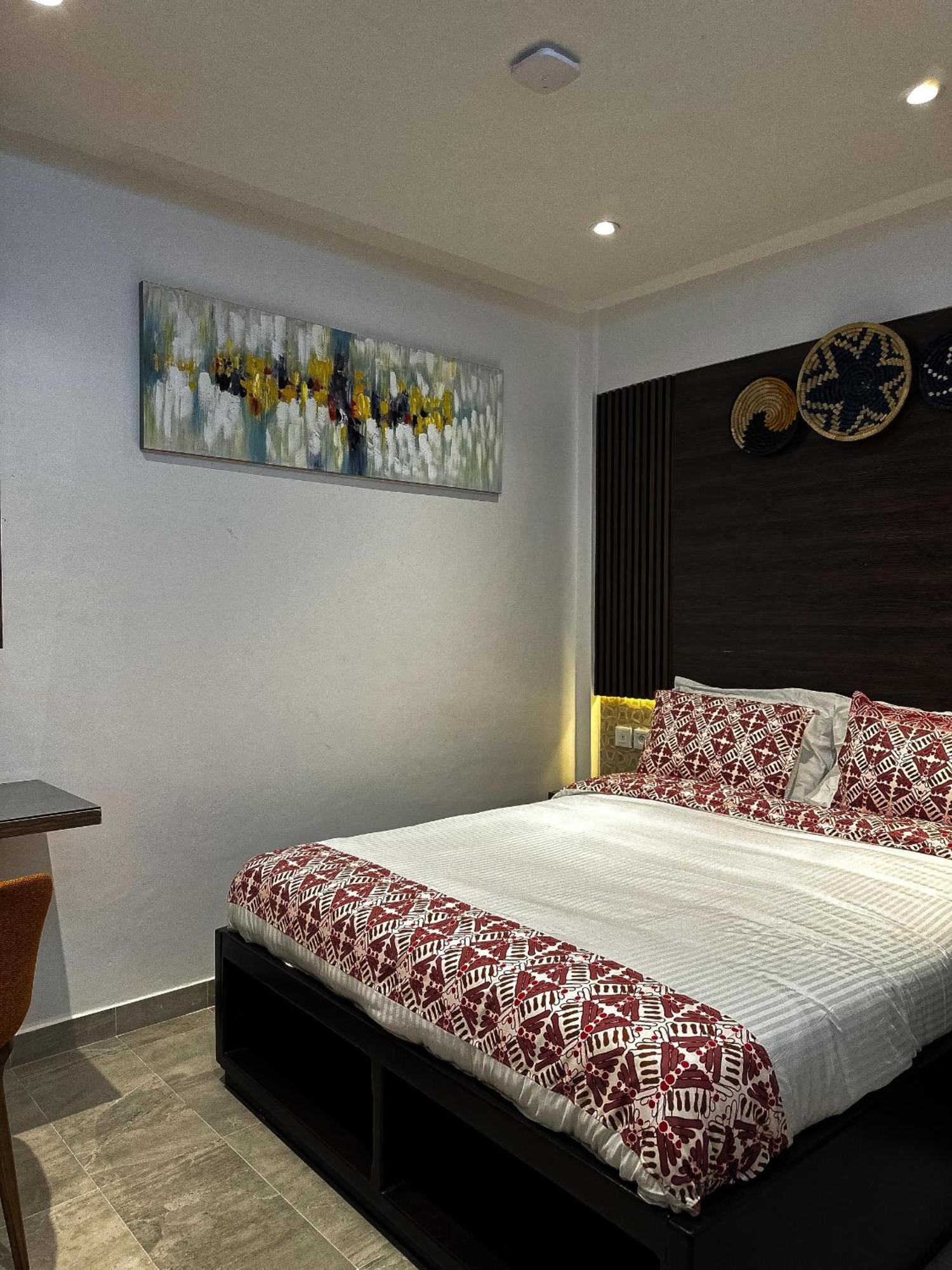 Klik Klak Appart Hotel 코토누 외부 사진